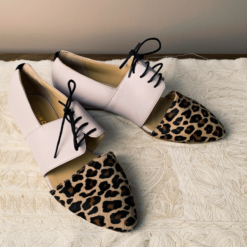 Lordess Indigenous Lace up Flat- New